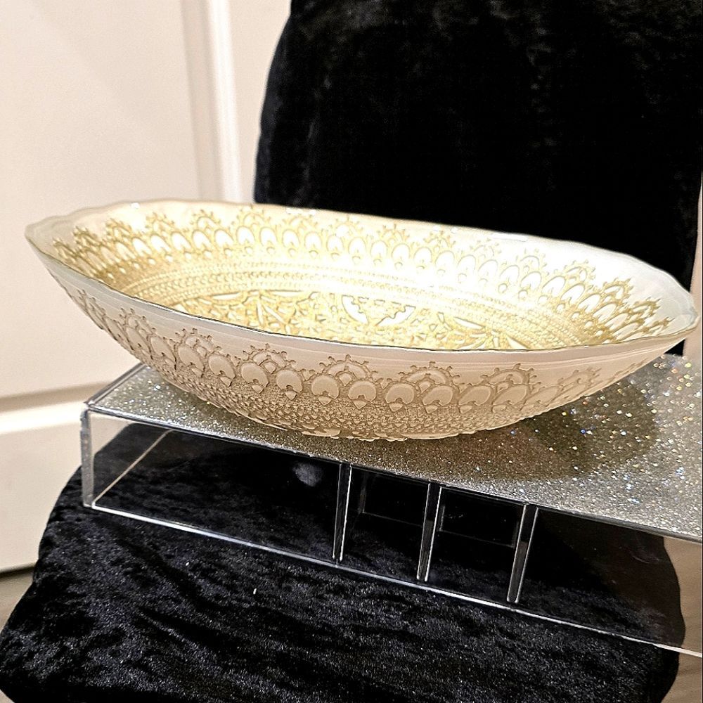 Artistic Accents Gold Lace Crochet Decorative Glass Bowl - Picture 3 of 10